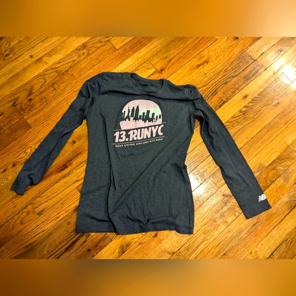 Run NYC New Balance long sleeve tee *from 2023 United Airlines NYC Half* NWOT